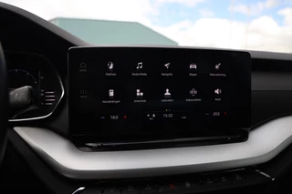 Skoda Octavia 1.0 e-TSI Sport Business|Navi|Apple carplay/Android auto|Clima|LED|Sportstoelen| / 10