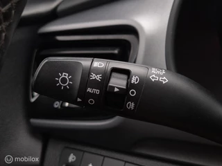 KIA STONIC 1.0 T-GDI MHEV DYNAMICLINE/CAMERA/LED/CLIMATE/CARPLAY/TWO-TONE/15''LMV / 32