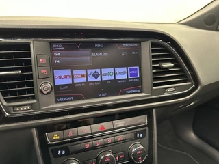 Seat Leon ST 1.5 TSI FR Business Intense PANO CARPLAY NAVI. / 31