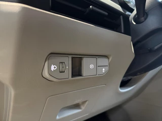 Kia PV5 Passenger Elite Executive 71.2 kWh | Nieuw te bestellen! | 412 Km bereik | Ruimte en comfort | NU €3000 inruilpremie + €500 korting op KIA laadpaal / 27