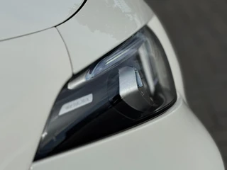 Mercedes-Benz A-klasse 200 AMG Edition Premium Plus * Camera * Carplay * 18 Inch / 23