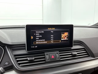Audi Q5 55 TFSI e quattro Competition S Line | Camera | HeadUp Display | Adaptive Cruise | Stoelverwarming | / 17