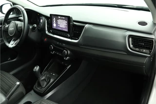 Kia Stonic 1.0 T-GDi MHEV DynamicPlusLine  Apple Carplay/Android Auto - Cruise Control - Climate Control - Navigatie - Stuur/Stoel Verwarming - fabrieksgarantie tot 11-2031 / 42