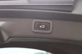 Jaguar I-PACE EV320 S Business Pack 90 kWh  LED/Leder/360/Meridian/Keyless/Navi Pro/CarPlay/20" / 33