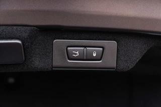 Maserati Quattroporte 3.0 V6 TwinTurbo S 430 PK Adaptive Schuifdak H&K Keyless LED Camera 19'' / 17