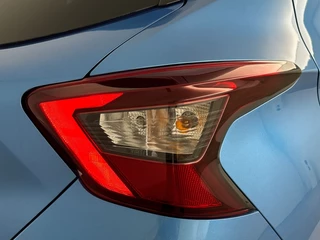 Nissan Micra 0.9 IG-T N-Connecta Navigatie | Cruise Control | Parkeercamera / 31