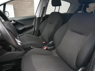 Peugeot 208 1.2 PureTech Signature Nieuwe Riem| Carplay| Stoelverwarming / 16