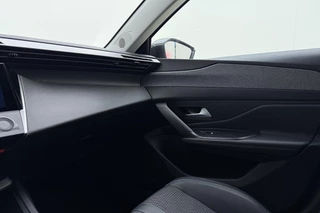 Peugeot 408 1.2 Hybrid 145 e-DCS6 Allure | Apple carplay/Android auto | Climate control | Parkeersensoren achter | achteruitrijcamera | / 31