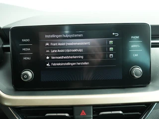 Skoda Scala 1.0 TSI First Edition | Pano | Stoelverwarming | Clima | Cruise | Carplay | / 19