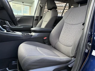 Toyota RAV4 2.5 Hybrid Dynamic NL-AUTO CAMERA ADAPTIVE CRUISE / 14