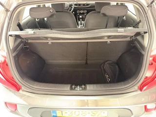 Kia Picanto 1.0 DPi DynamicLine RESTERENDE FABRIEKSGARANTIE T/M 2033 | Apple Carplay / Android Auto | Lichtsensor | Cruise Control | Camera Achter | 14"Lichtmetalen Velgen | Airconditioning / 11