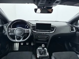 Kia ProCeed 1.0 T-GDi GT-Line  - Panorama dak - Elektrische Achterklep - Cruise Control - Navigatie - Climate Control - - Fabrieksgarantie tot 10-2030 / 37