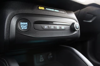 Ford Focus Wagon 125PK HYBRID TITANIUM-X VIRTUAL-COCKPIT B&O AUDIO CLIMA P-SENSOREN 17"LMV LED CAMERA WINTERPACK NL-AUTO / 23