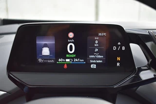 Volkswagen ID.4 First Max 77 kWh | Head-Up display | Stoelmassage | Pano | / 8