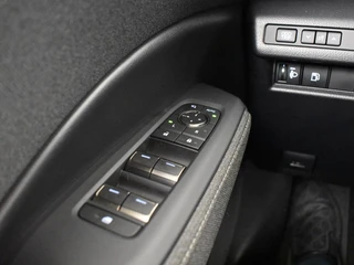 Lexus LBX 2WD Comfort Plus Keyless | Parkeersensoren | / 20