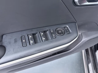 Kia K4 Sportswagon 1.0 T-GDi MHEV GT-Line Launch Edition met Panoramadak  Elektrische Bestuurdersstoel - Stoel-/Stuurverwarming - Adaptieve Cruise Control - Climate Control - - 7 Jaar of 150.000km Fabrieksgarantie / 21