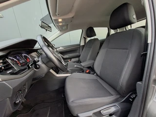 Volkswagen Polo 1.0 TSI Comfortline * Navigatiesysteem * 37.000KM! * Cruise control * LM Velgen * / 5