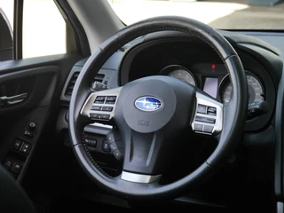 Subaru Forester 2.0 Luxury / 16