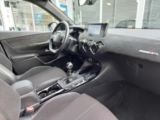 DS 3 Crossback 100 Performance Line Navi/Cam/Keyless / 8