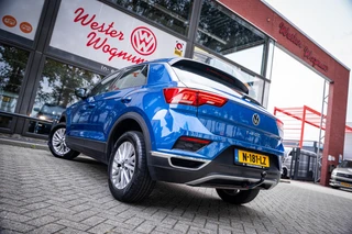 Volkswagen T-Roc 1.5 TSI Sport Autom. | Navi | PDC | Cruise controle | Trekhaak / 30