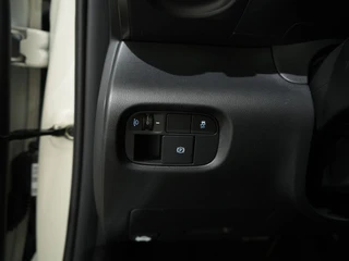 Hyundai Inster Pulse 49 kWh  | Climate Control | Cruise Adaptief | Keyless | Lichtmetalen velgen / 38