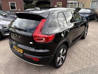 Volvo XC40 1.5 T4 Recharge Inscription  Panoramadak, Leer, 18''Lmv / 17