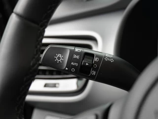 Kia Stonic 1.0 T-GDi MHEV DynamicPlusLine  - Camera - Stoel/stuurverwarming - Cruise control - Applecarplay - Android Auto 7 jaar of 150.000km Fabrieksgarantie / 26