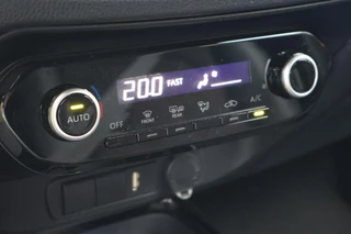 TOYOTA AYGO X ENVY 5-DRS AUTOMAAT TREKHAAK CLIMA AD-CRUISE NAVI JBL-AUDIO APPLE/ANDROID CAMERA / 20