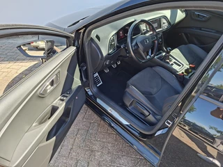 SEAT Leon ST 1.5 TSI FR 150pk Carplay Camera Stoelverw. Business Intense / 5