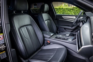 Audi A6 Avant 55 TFSI Quattro Sport  Luchtvering 20" Panorama ACC / 13