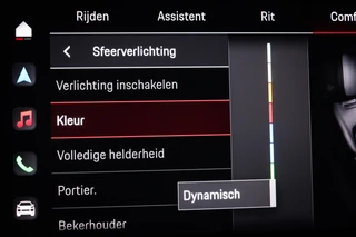 Porsche Cayenne 3.0 E-Hybrid Platinum Edition | LUCHTVERING | MASSAGE | STOELVENTILATIE | COMFORTSTOELEN | CAMERA | 22" / 50