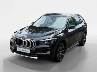 BMW X1 sDrive18i Business Edition Plus | Trekhaak | Leder | Navi | Stoelverwarming | Head-Up Display | Ambient Lighting | NL AUTO | Cruise Control | Climate Control | 12 maanden Bovag garantie |