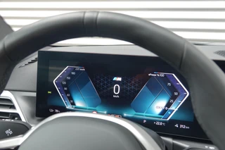 BMW i4 eDrive40 M Sport Edition 84 kWh Comfort Pack | Trekhaak | Schuifdak | / 26