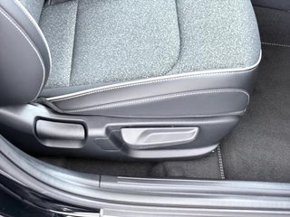 Kia K4 Sportswagon 1.0 T-GDi MHEV GT-Line Launch Edition (pano) - Elektrische Bestuurdersstoel - Stoel-/Stuurverwarming - Adaptieve Cruise Control - Climate Control - Fabrieksgarantie t/m 2033 / 42