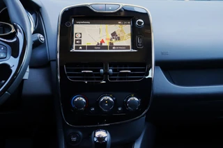 Renault Clio 1.2 Dynamique 120 PK Automaat | Trekhaak | Navigatie | Airco | Parkeersensoren | 16" LM / 32