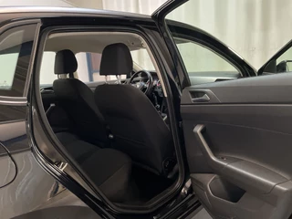 Volkswagen Polo 1.0 TSI Comfortline Parkeersensoren Navigatie DAB+ App-Connect / 18