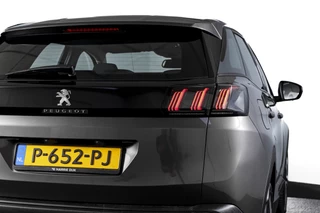 Peugeot 3008 1.2 PureTech 130 PK Active Pack Business Orig. NL  | Dig. Cockpit | Cruise | PDC | NAV + App. Conncect | ECC | Afn. Trekhaak | LM 19" | / 13