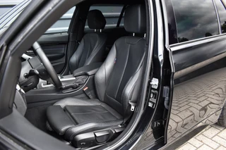 BMW 3 Serie Touring 320i M Sport Shadow  | Virtual Cockpit | Achteruitrijcamera | Groot Navi | HiFi | / 7