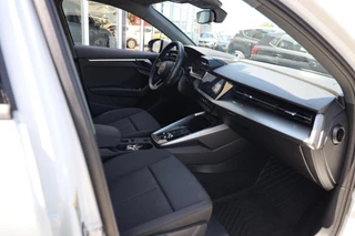 Audi A3 Sportback 30 TFSI Pro Line|Automaat|Trekhaak|Navi|Cruise control| / 20