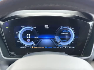 BMW i8 1.5 / 28