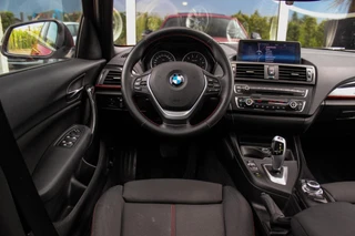 BMW 1-serie 125i Business+ | Sport Line | NL auto | Schuif-/kanteldak | Keyless entry | HiFi audio | Stoelverwarming | Xenon | Sportstuur | Navigatie Professional | Bluetooth | PDC / 11