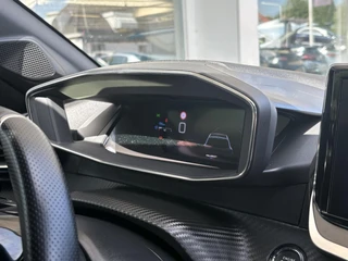 Peugeot 208 1.2T 100pk GT | Full LED | Camera voor + achter | Navi | Keyless Entry | Dodehoek detectie | Draadloos Apple Carplay/Android Auto / 9