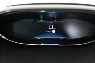 Peugeot 3008 1.2 PureTech Blue Lease Executive  | Trekhaak | Cruise | Lane warning | Navi | / 20
