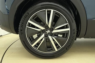 Peugeot 3008 1.6 HYbrid 180 Allure Pack Business | 19 inch | Automaat | Achteruitrijcamera | Navigatiesysteem | Apple carplay | Electronic climate control / 14