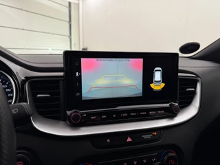 Kia Ceed 1.5 T-GDi GT-Line | Adaptive Cruise | Camera | Navi | Stoel/Stuurverwarming | CarPlay | / 25