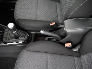 Kia Picanto 1.0 DPI DynamicLine  - Camera - Cruise control - AppleCarplay - Android Auto - Fabrieksgarantie tot 03-2032 / 33