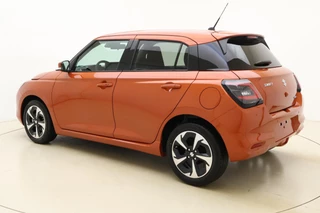 Suzuki Swift 1.2 Style Smart Hybrid / 5