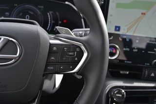 Lexus NX 450h+ AWD Business Line NIEUW DIRECT LEVERBAAR TREKHAAK 1500KG TREKGEWICHT MEMORY-SEAT STOELVENTI / 25