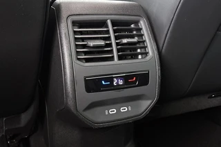 CUPRA Leon Sportstourer 1.4 e-Hybrid Business Panoramadak Stuur-Stoelverwarming Camera / 34