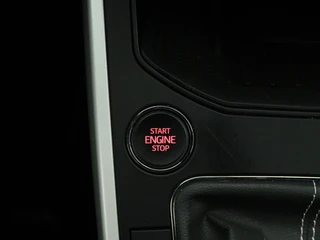 Seat Arona 1.0 TSI Xcellence Launch Edition | Trekhaak | Beats Audio | Navi | Camera / 39
